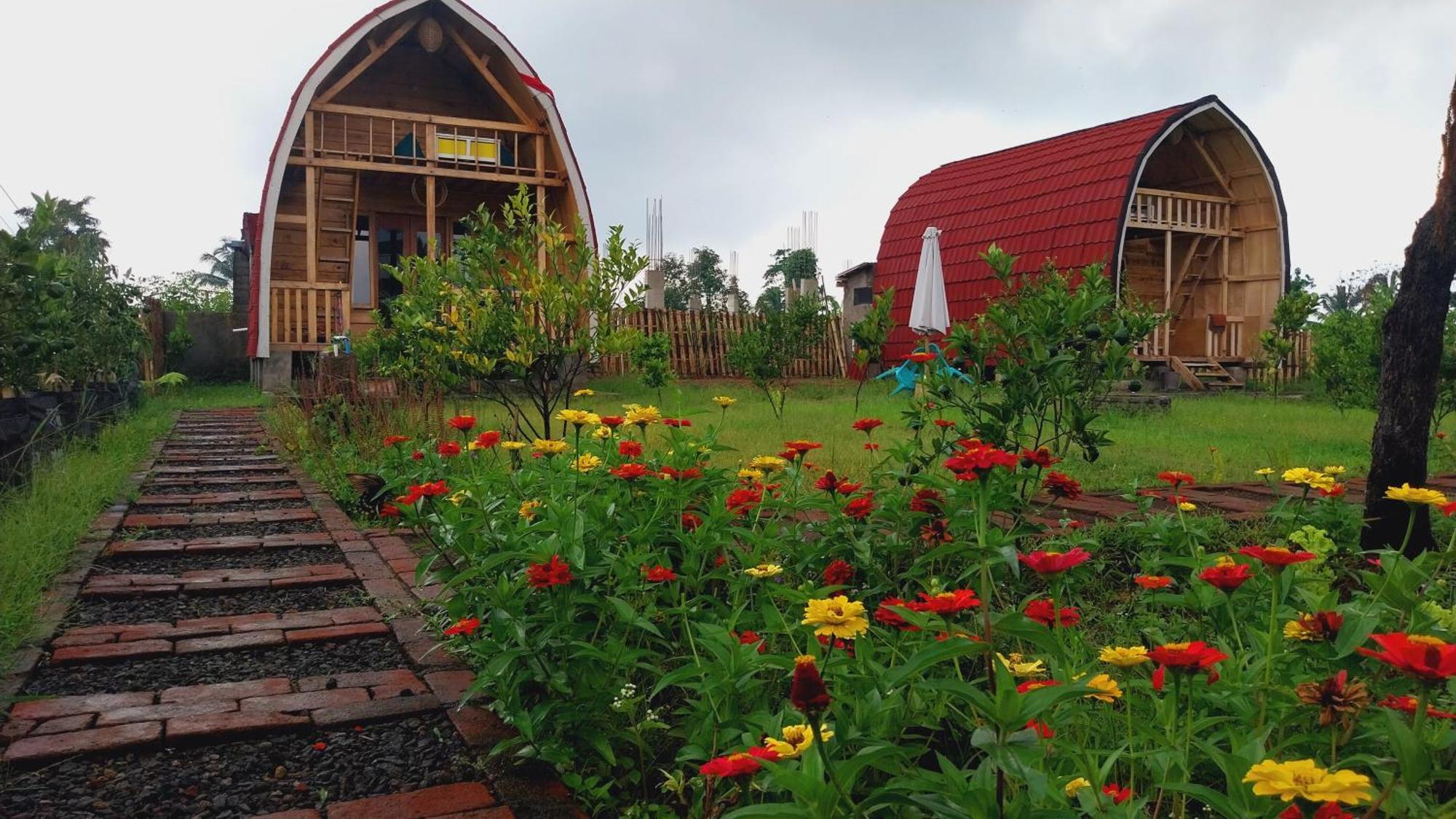 Raturinjani Homestay Selong Exterior photo