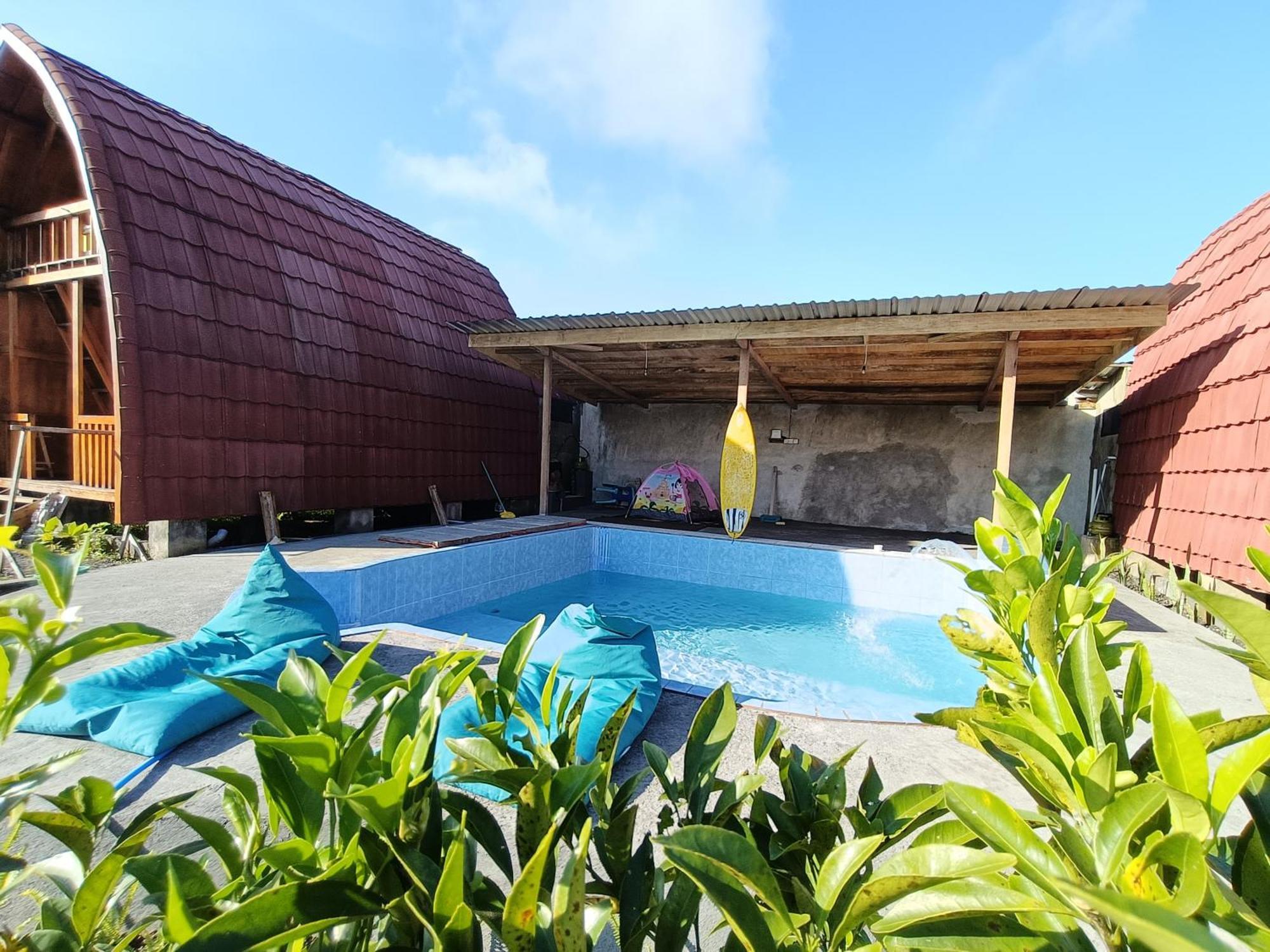 Raturinjani Homestay Selong Exterior photo
